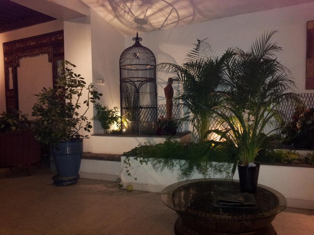 Chambres D'Hotes Le Petit Siam : Le Calme En Centre Ville Clermont-Ferrand Esterno foto
