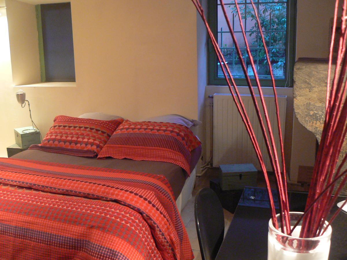 Chambres D'Hotes Le Petit Siam : Le Calme En Centre Ville Clermont-Ferrand Esterno foto